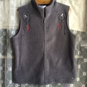Northern Reflections Gray Vest with Embroidered Cardinals